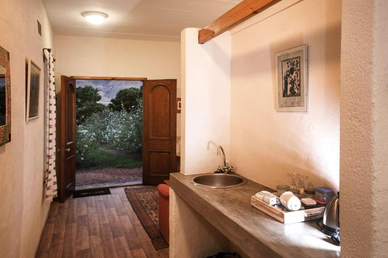 Lentelus Farmstay Barrydale Bagian luar foto